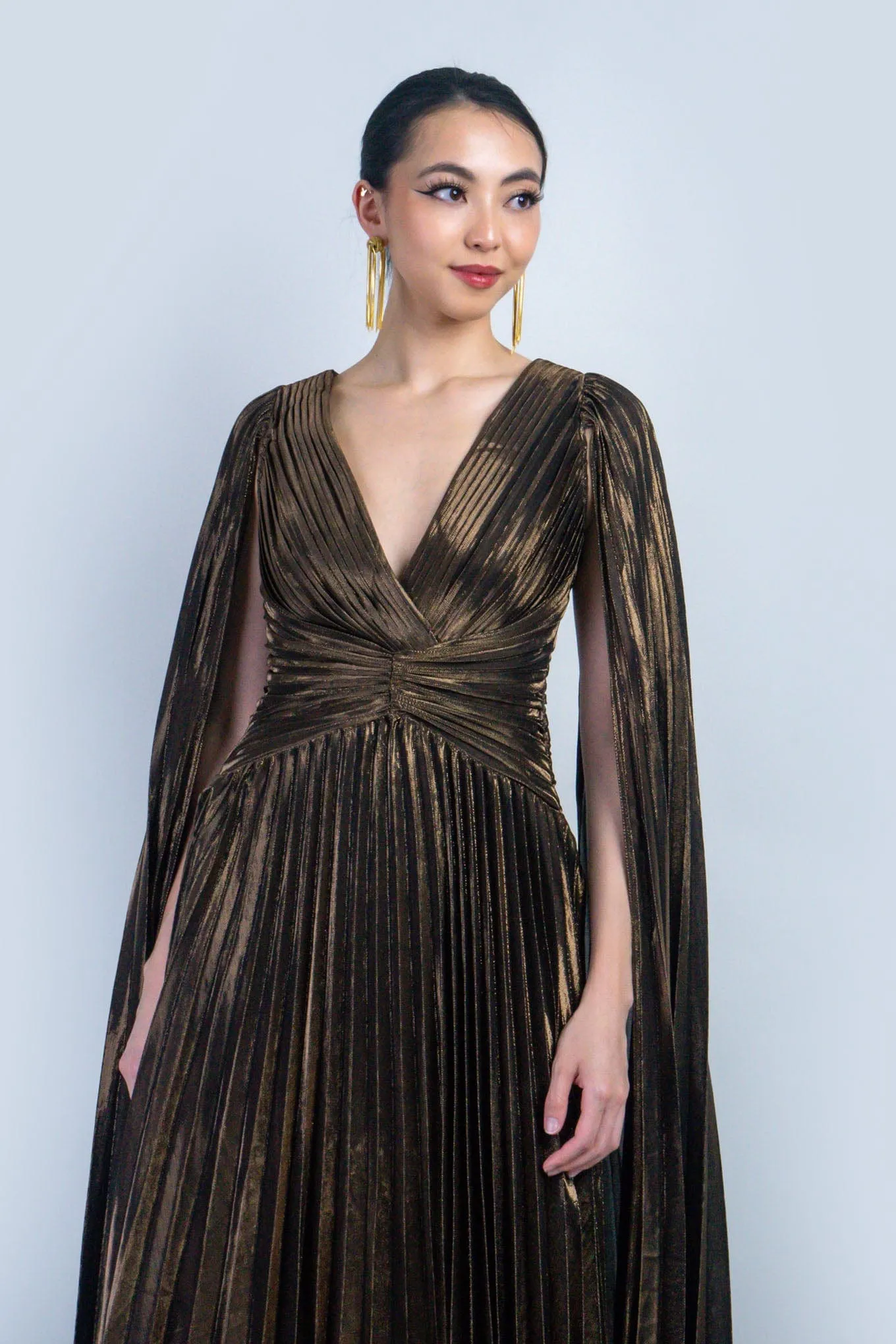 Bronze V-Neck Cape Sleeves Pleated Gown