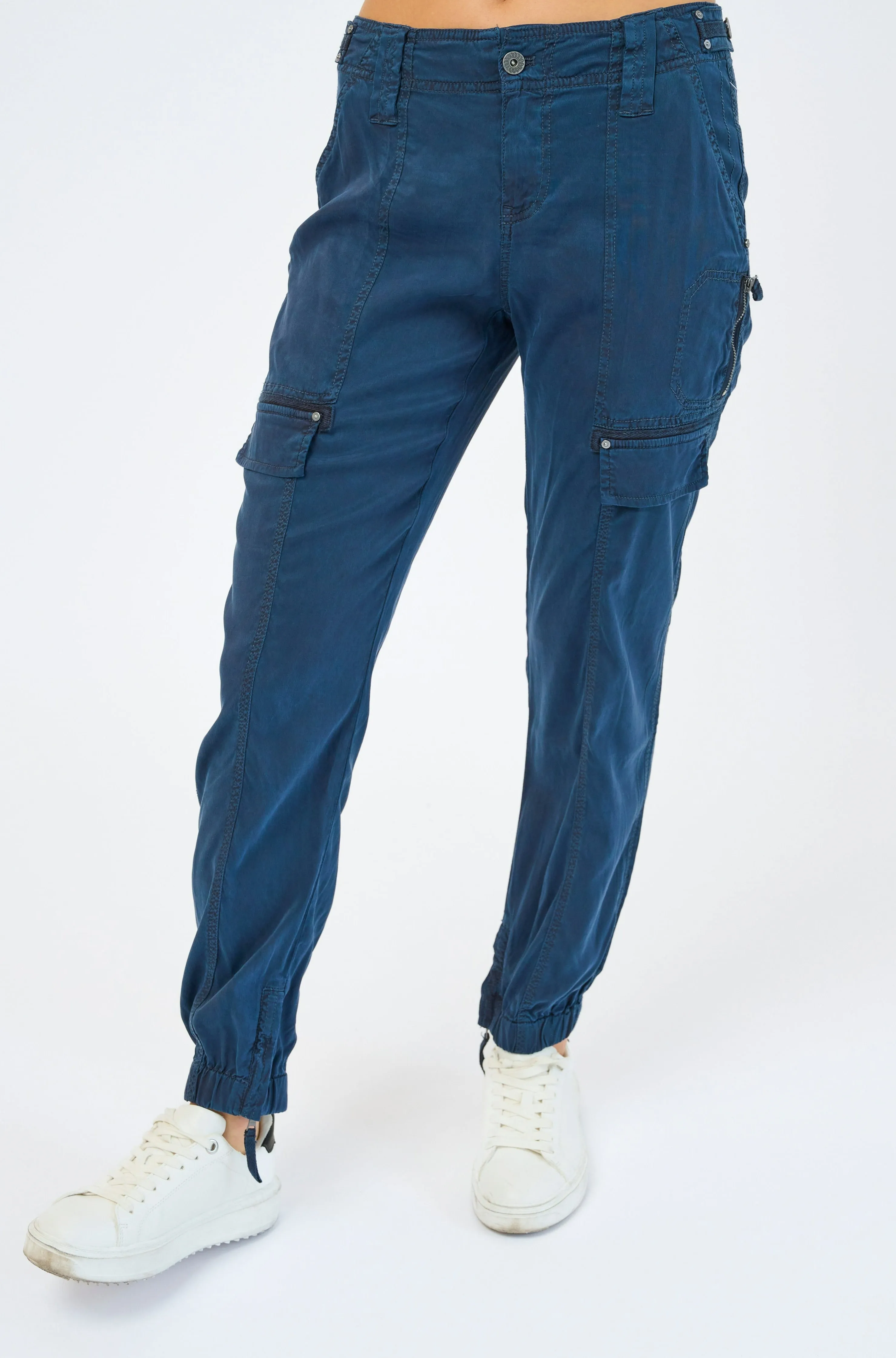 Dawn Stretch Cupro Jogger