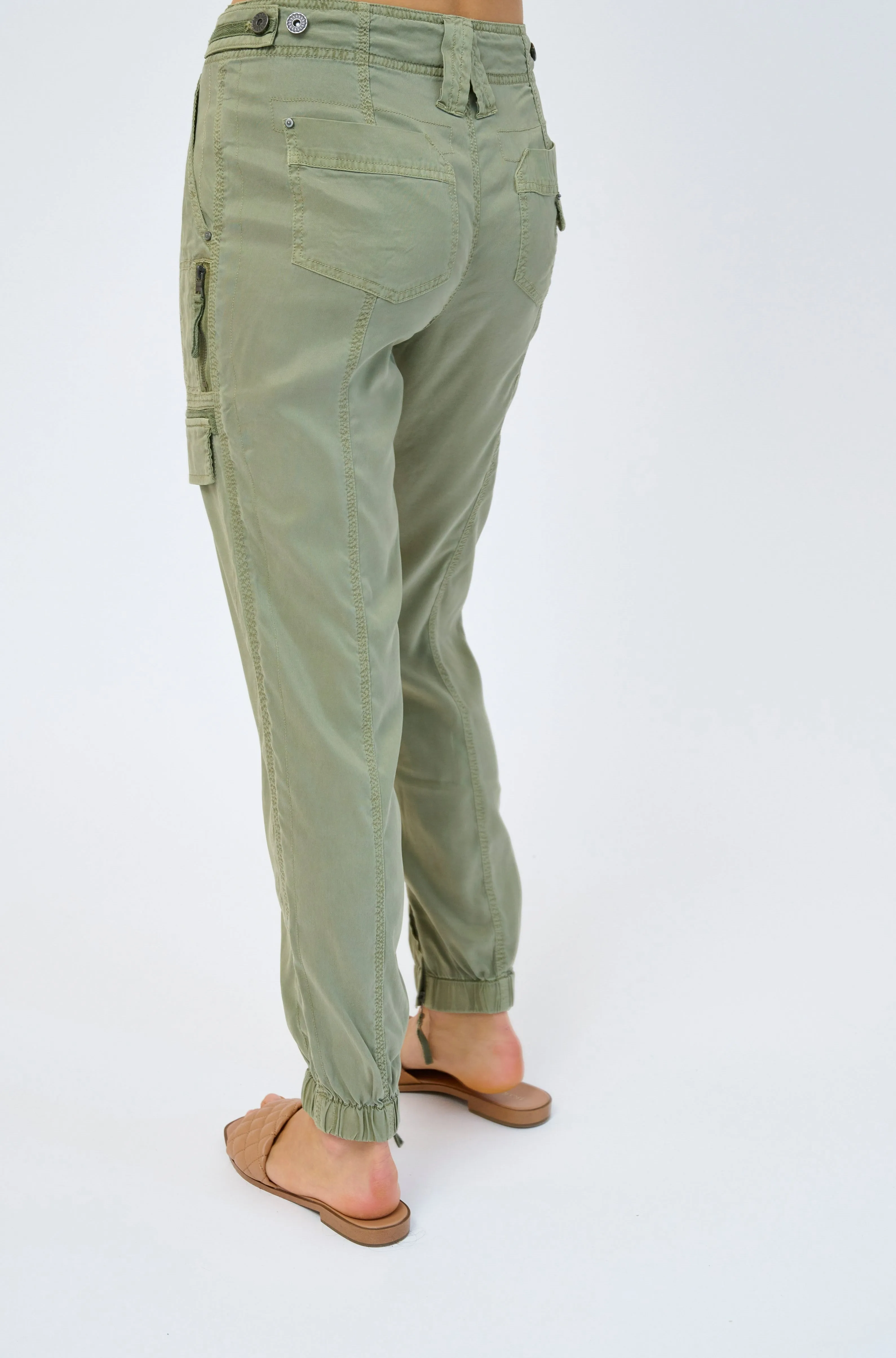 Dawn Stretch Cupro Jogger