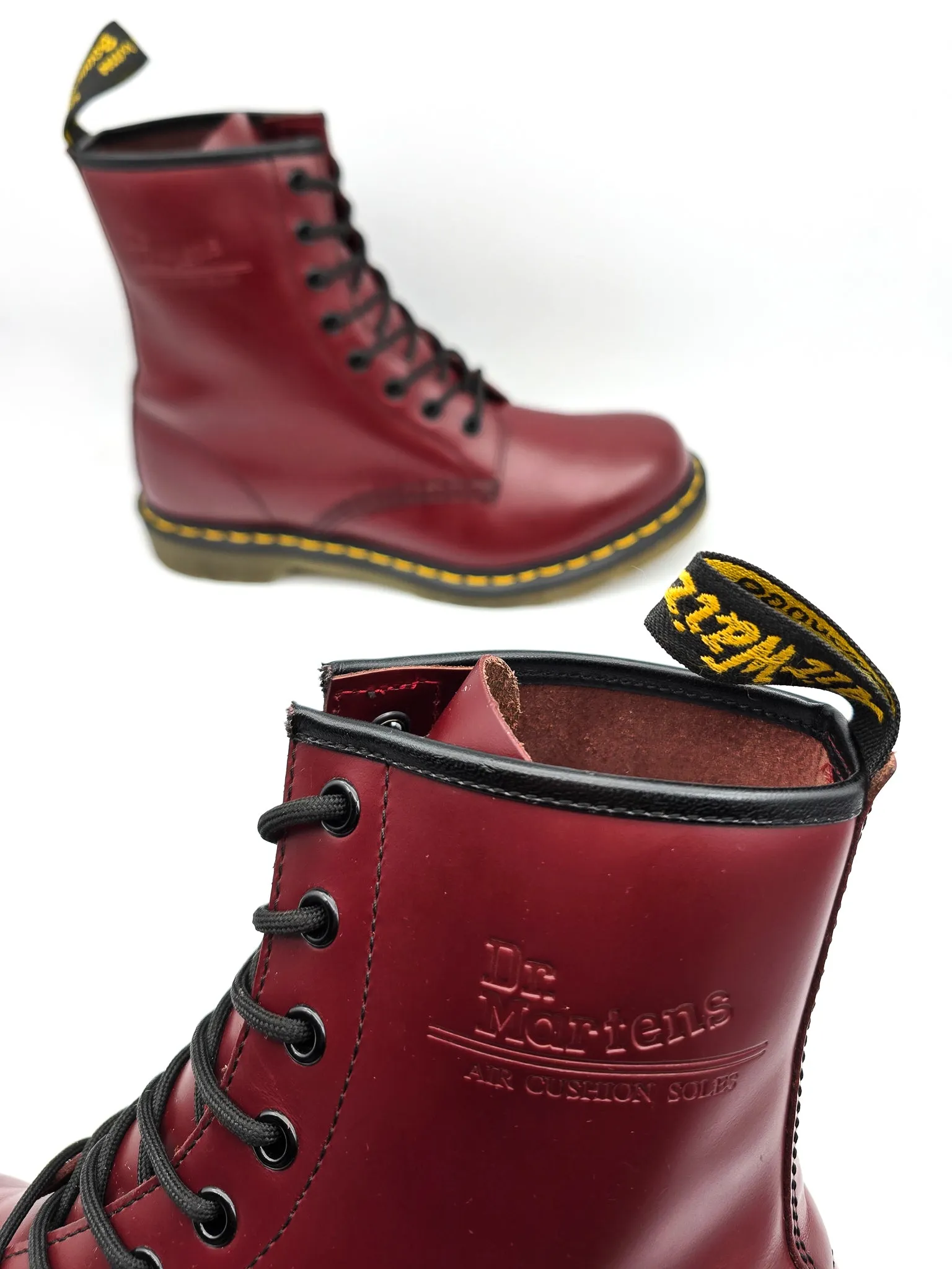 DR. MARTENS 1460 CHERRY SMOOTH - Pre-Loved