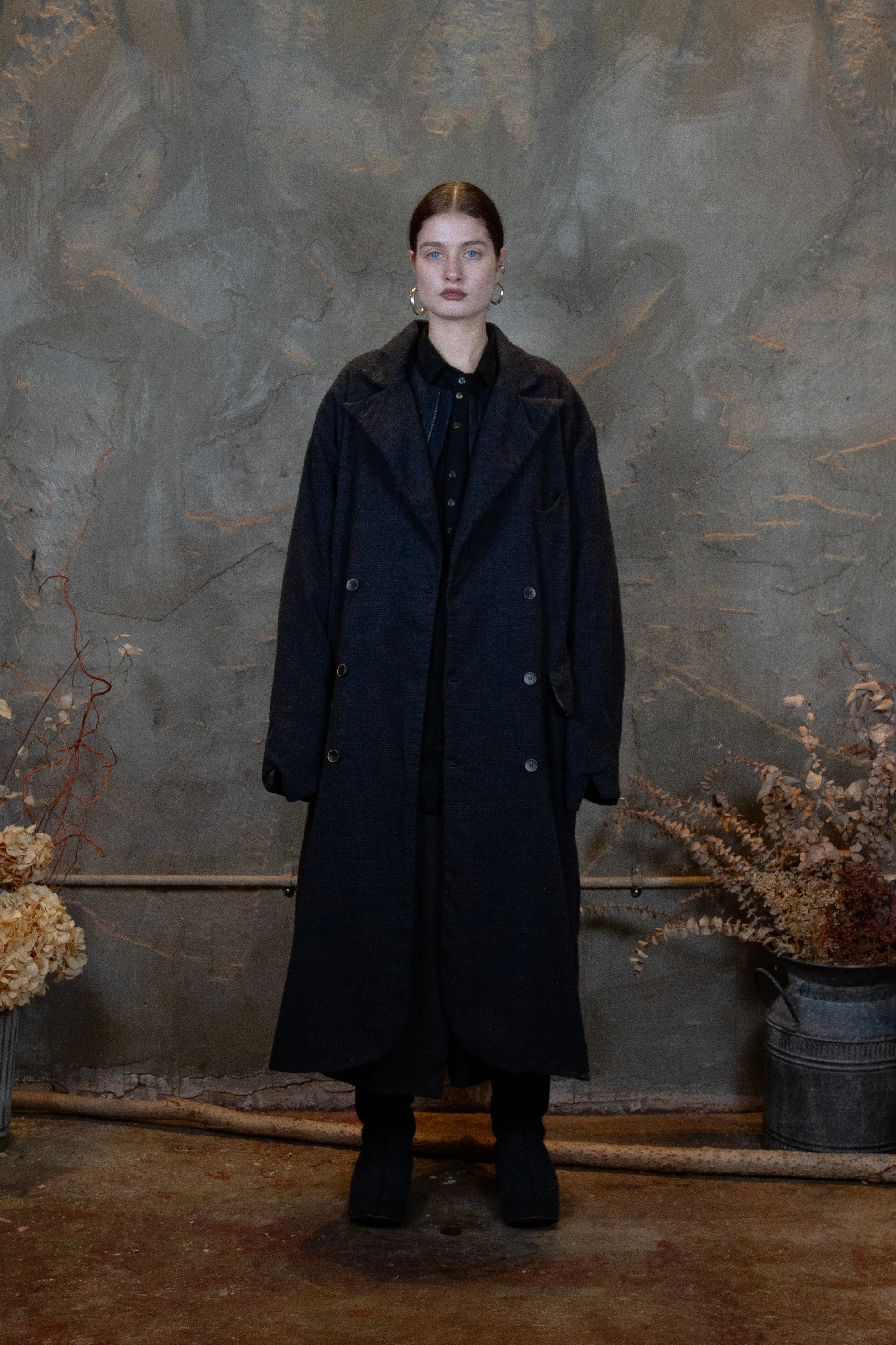 Long irregular lining coat dark grey