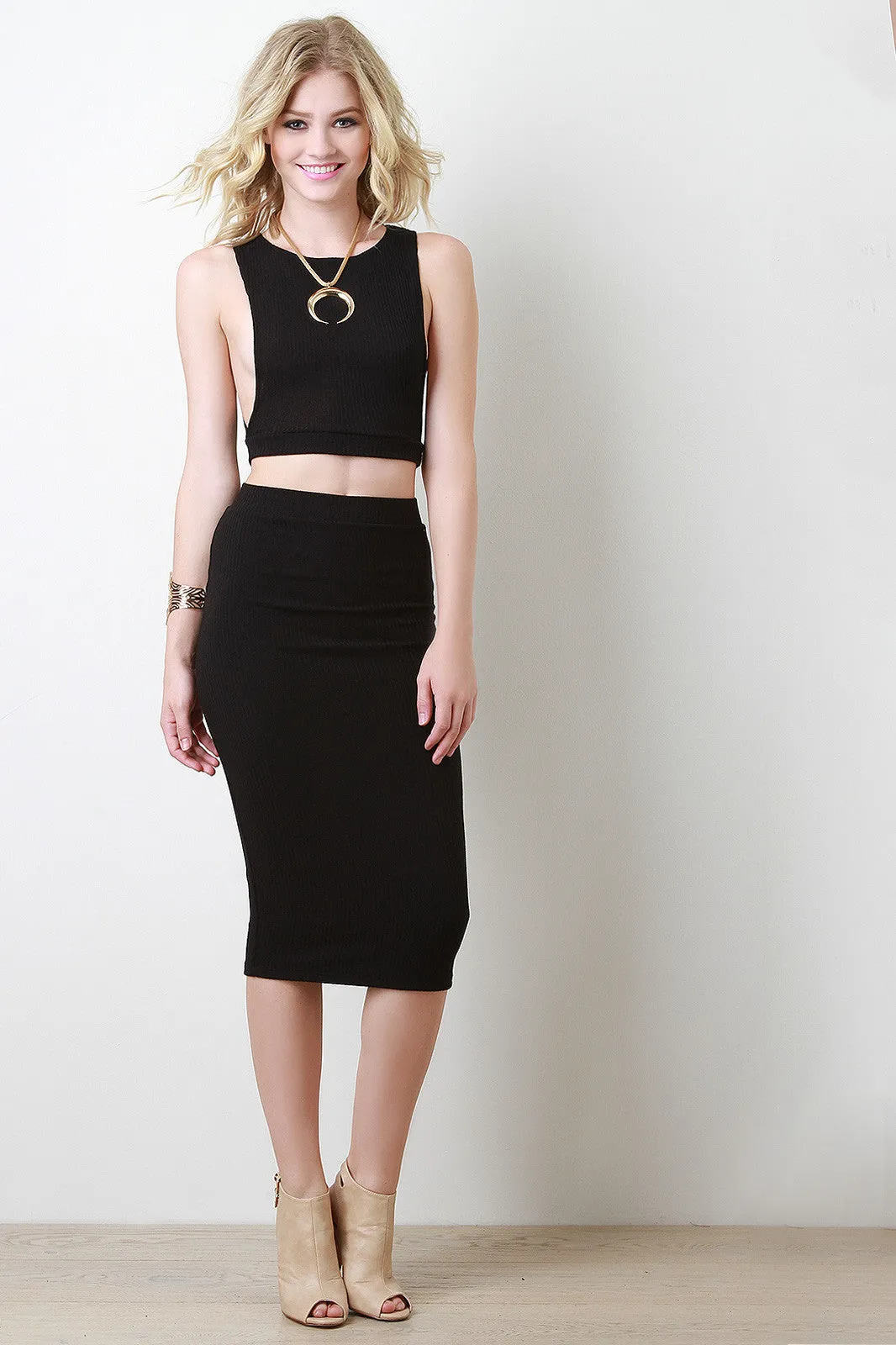 Rib Knit Pencil Cut Midi Skirt