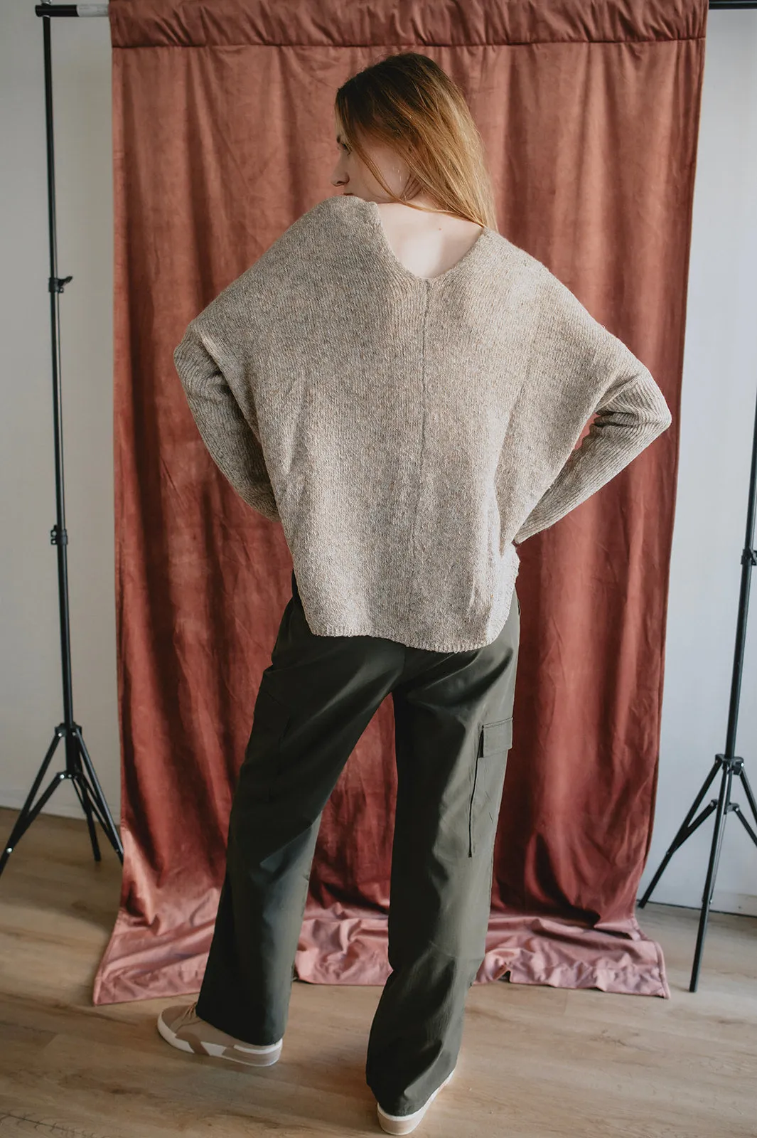 The Robin Pocket Sweater - Taupe