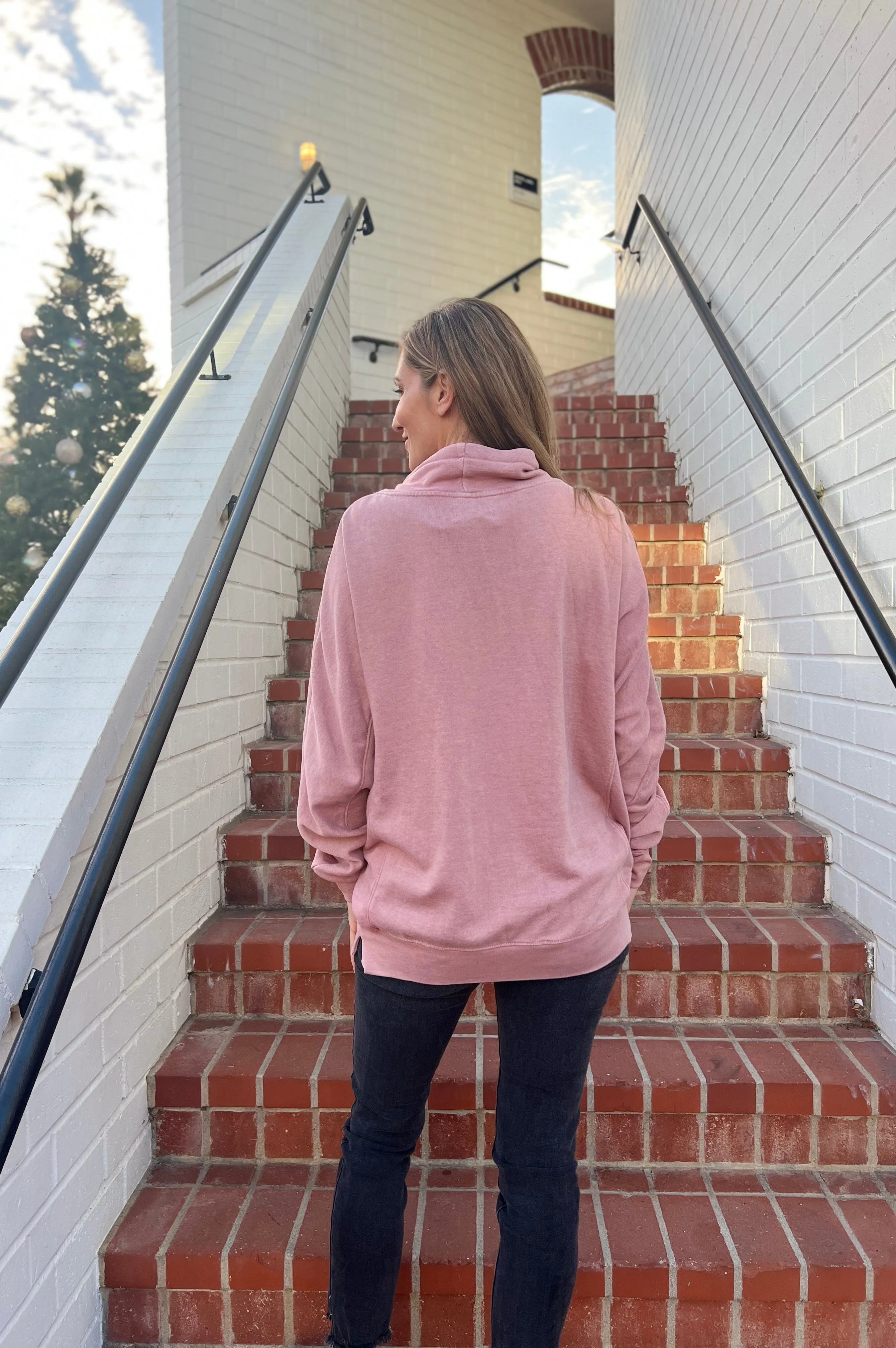 Weekender Pink Pullover