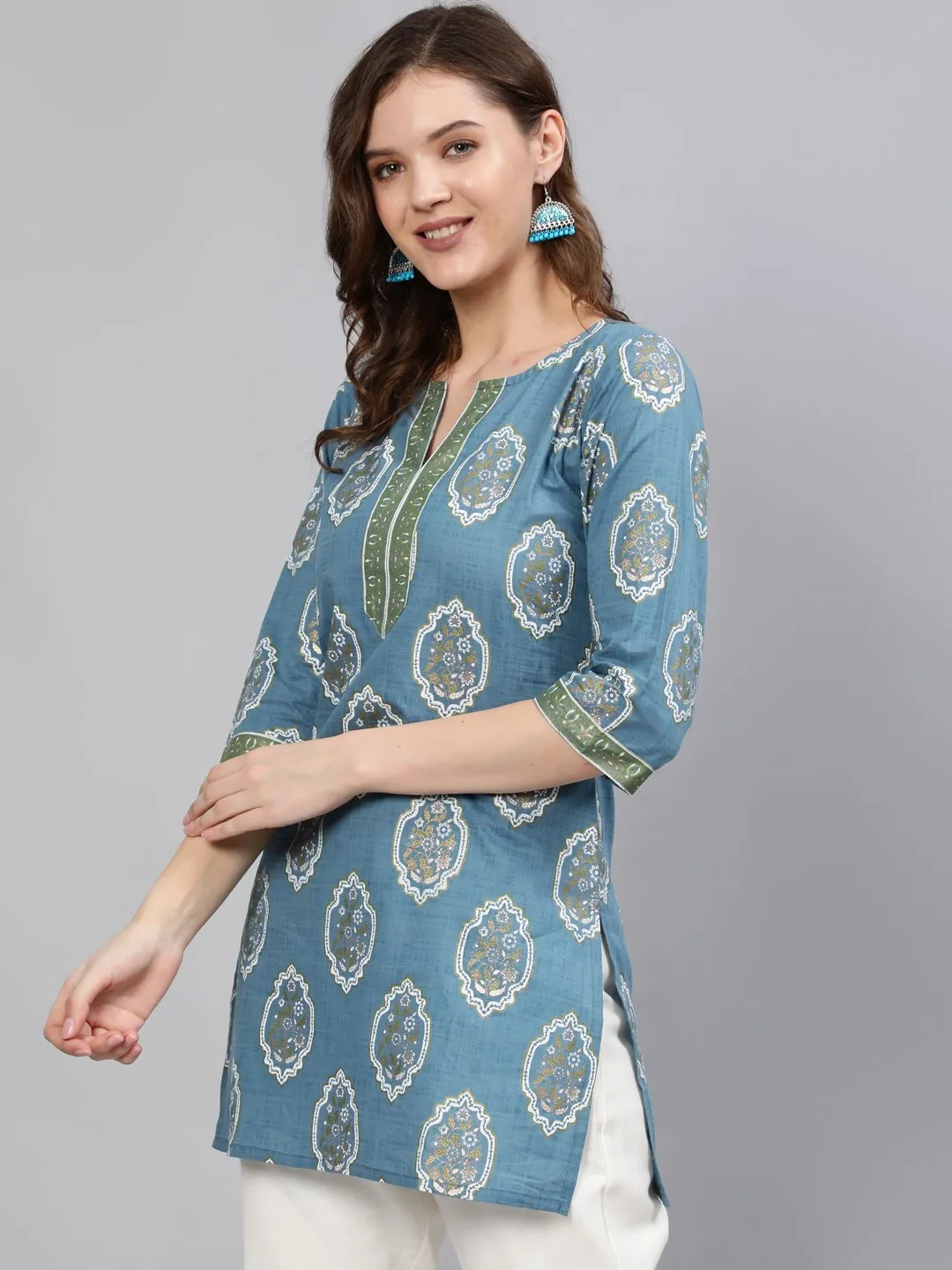 Women Blue & Gold Printed Tunic With Three Quarter Sleeves